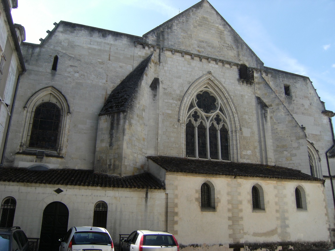 rue Aristide Briand - L'église Saint Léger (27 mars 2015)