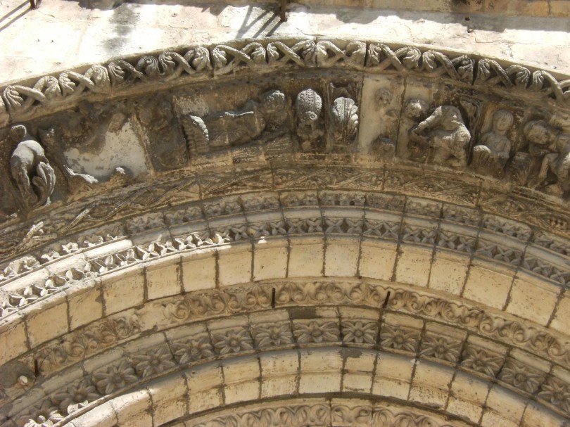 rue Aristide Briand - L'église Saint Léger (27 mars 2015)
