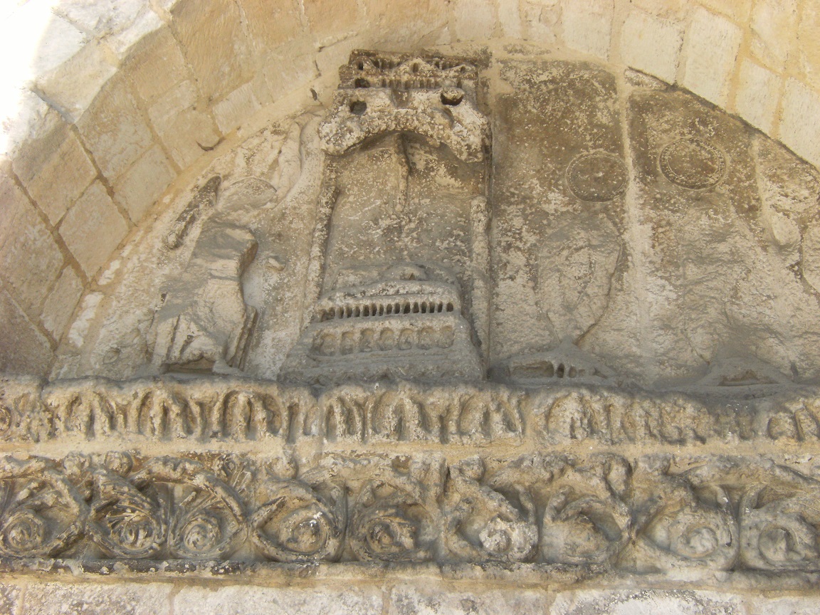 rue Aristide Briand - L'église Saint Léger (27 mars 2015)