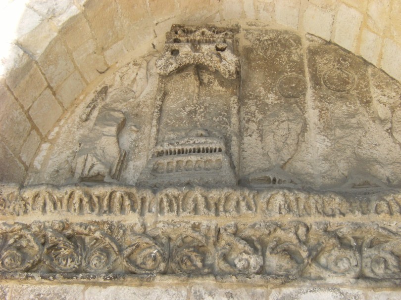 rue Aristide Briand - L'église Saint Léger (27 mars 2015)