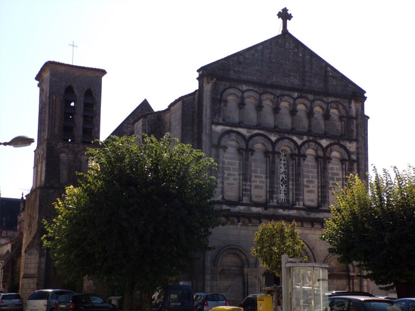 Jarnac - L'église Saint-Pierre (21 septembre 2016)