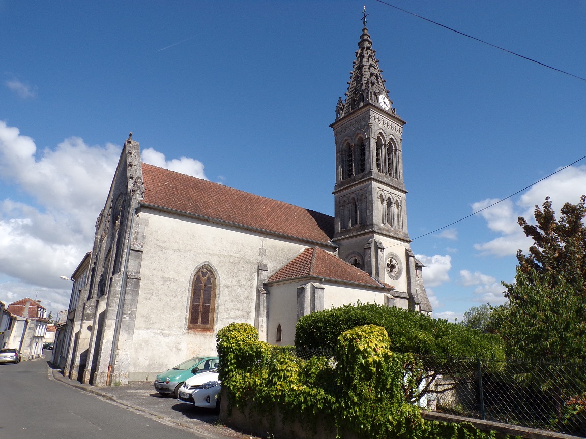 Javrezac - L'église Saint-Pierre (28 août 2016)