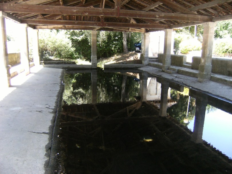 Le lavoir, rue Basse Saint Martin (10 juillet 2015)