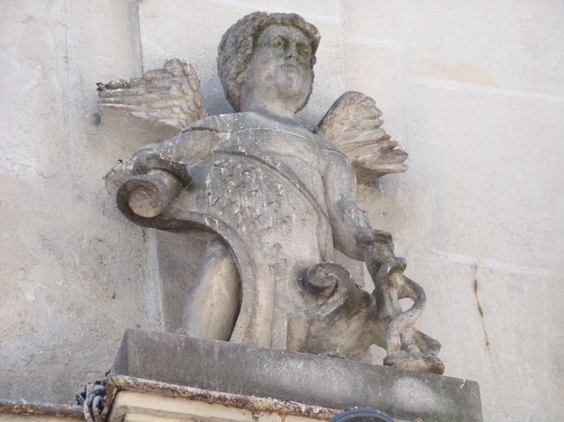 Maison de commerce - 15 rue d’Angoulême (13 août 2016)