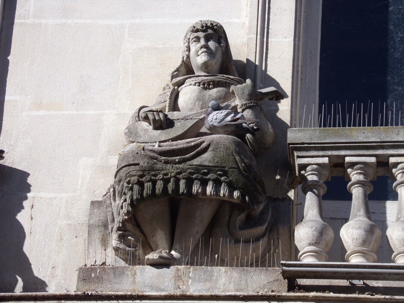 Maison de commerce - 15 rue d’Angoulême (13 août 2016)