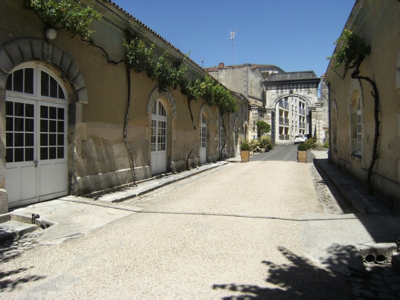 Meukow, 26 rue Pascal Combeau (23 juillet 2015)