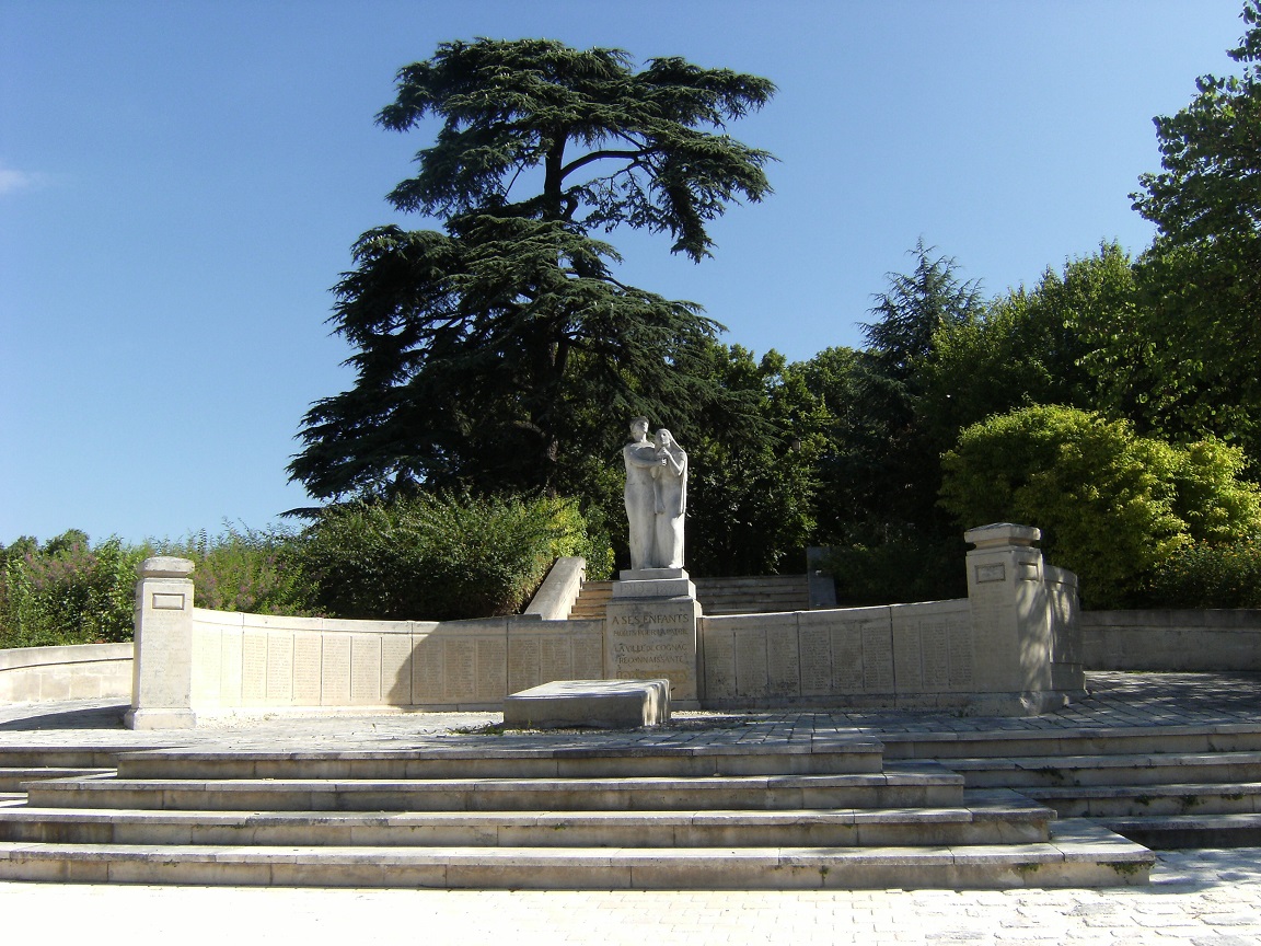 Monument aux morts (28 juin 2015)