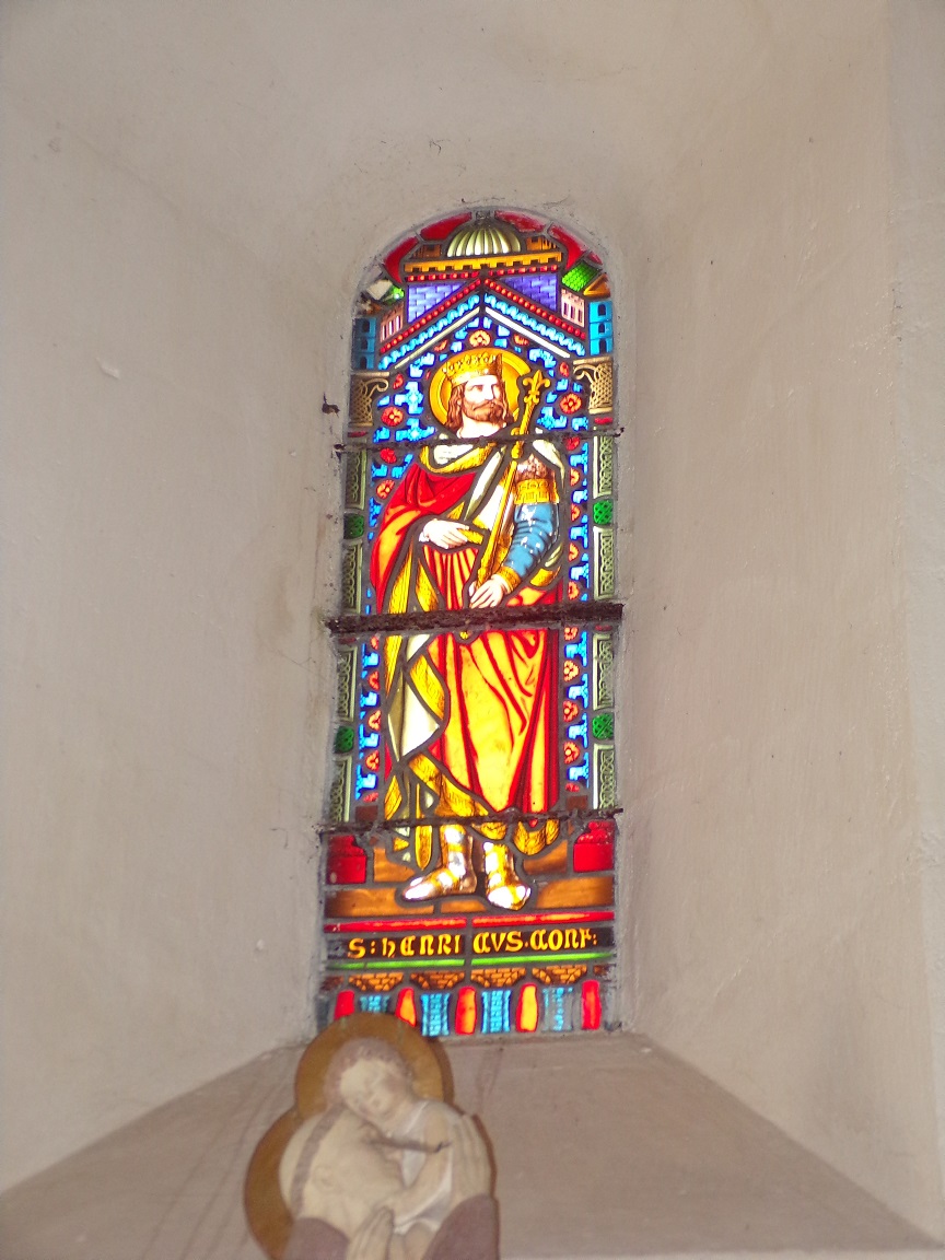 Cherves-Richemont - L'église Saint-Georges - Le vitrail 'St Henri aus aonf' (18 septembre 2016)