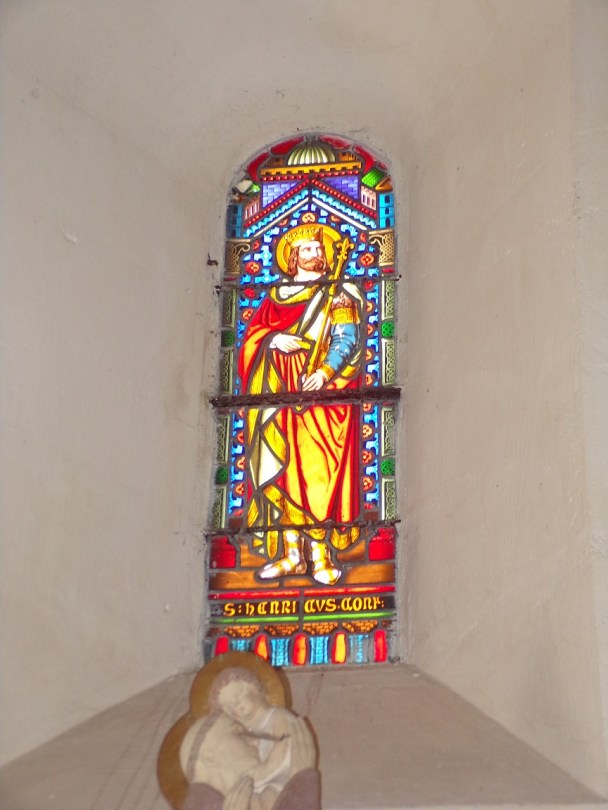 Cherves-Richemont - L'église Saint-Georges - Le vitrail 'St Henri aus aonf' (18 septembre 2016)