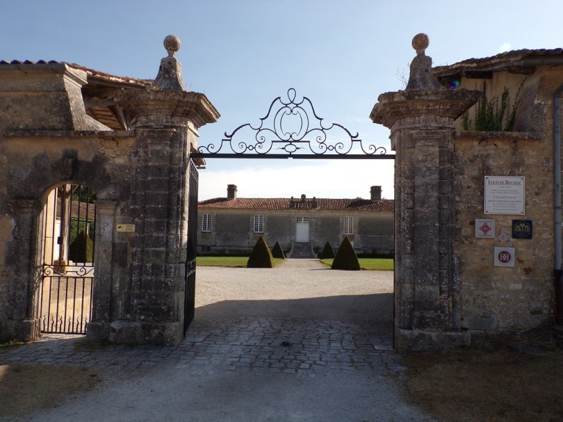 Cherves-Richemont - Le logis de Boussac - L'entrée (8 septembre 2016)