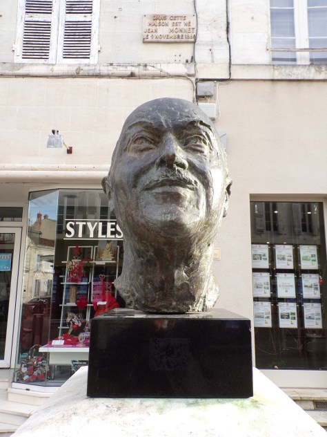 rue Neuve des Remparts - Jean Monnet (14 décembre 2020)