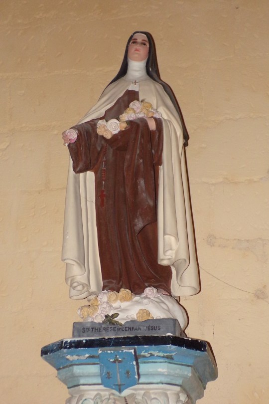 Salles d'Angles - L'église Saint-Maurice - Sainte Thérèse de l'Enfant Jésus (3 avril 2017)