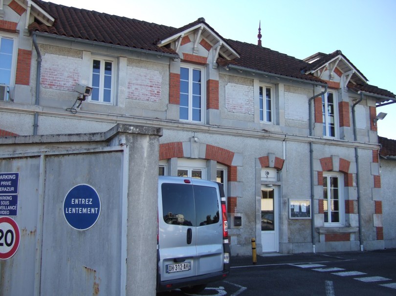 Scierie Pierre Lucien Marchand, usine de construction aéronautique, usine textile, actuellement usine Areazur EFA Groupe Zodiac (9 octobre 2015)