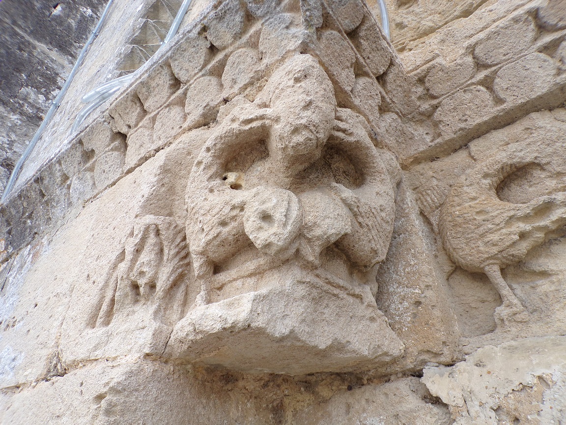 Thors - L’église Sainte-Madeleine - Un modillon (19 août 2019)