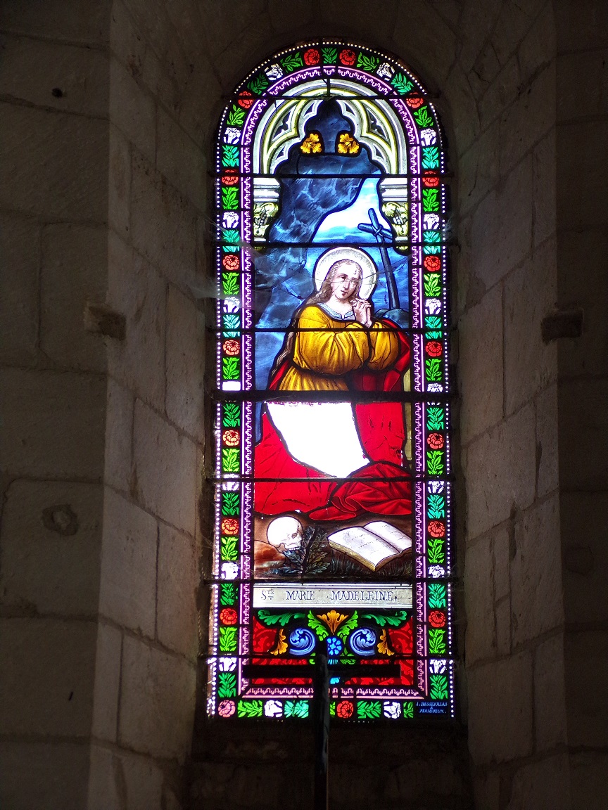 Thors - L’église Sainte-Madeleine - Le vitrail 'Sainte Marie Madeleine' (19 août 2019)