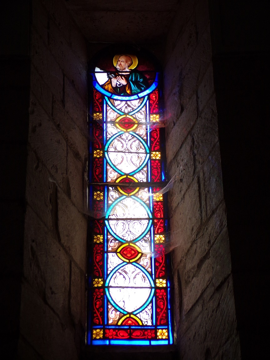 Thors - L’église Sainte-Madeleine - Un vitrail (19 août 2019)