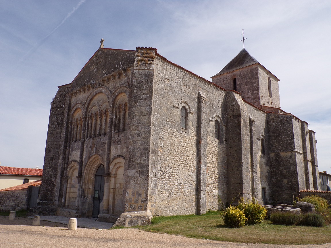 Pérignac - L'église Saint-Pierre (21 août 2019)