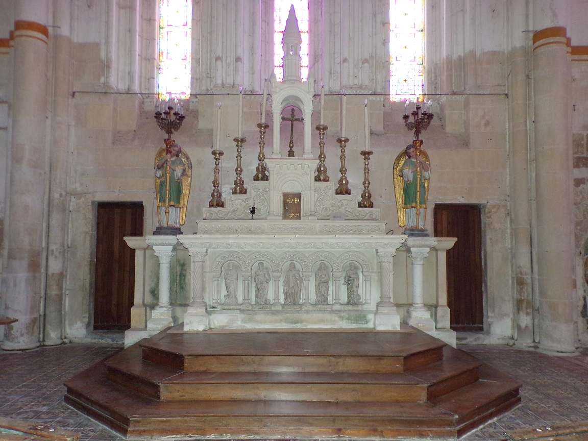 Pérignac - L'église Saint-Pierre - L'abside (21 août 2019)