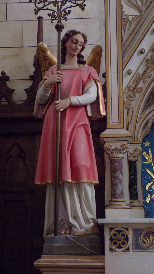 Angeac-Charente - L'église Saint-Pierre - Un ange (5 mai 2018)