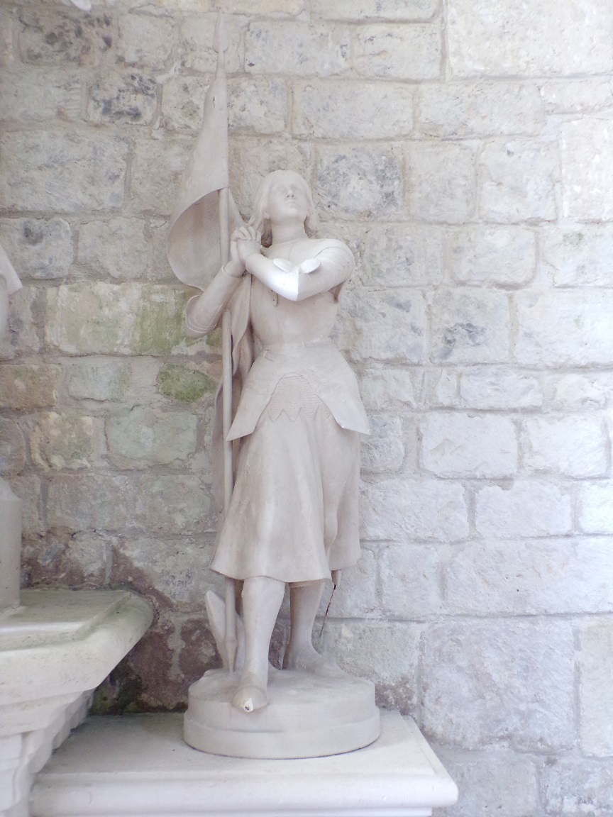 Bonneuil - L'église Saint-Pierre - Jeanne d'Arc (16 juillet 2020)