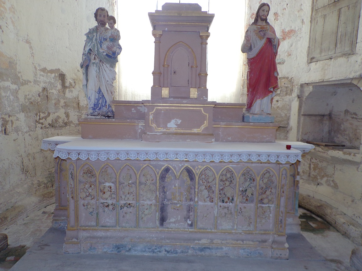 Brie sous Matha - L'église Saint-Pierre - L'abside (13 août 2018)