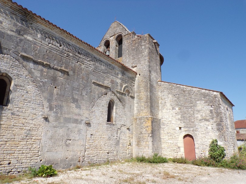 Brie-sous-Matha - L'église Saint-Pierre (3 juillet 2019)