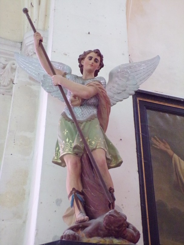 Brives sur Charente - L'église Saint-Etienne - L'Archange Saint Michel (27 juin 2018)