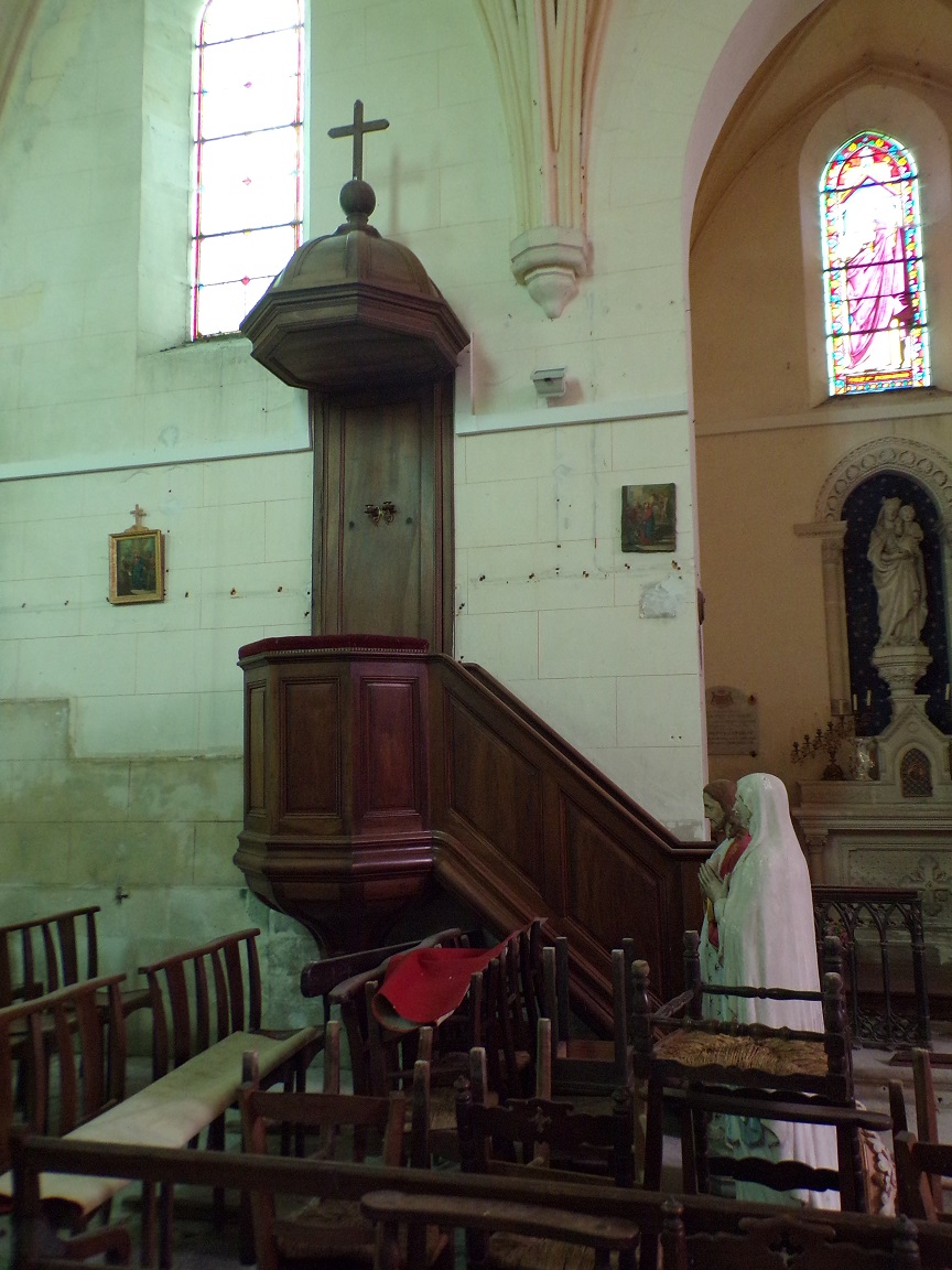 Brives sur Charente - L'église Saint-Etienne - La chaire (27 juin 2018)