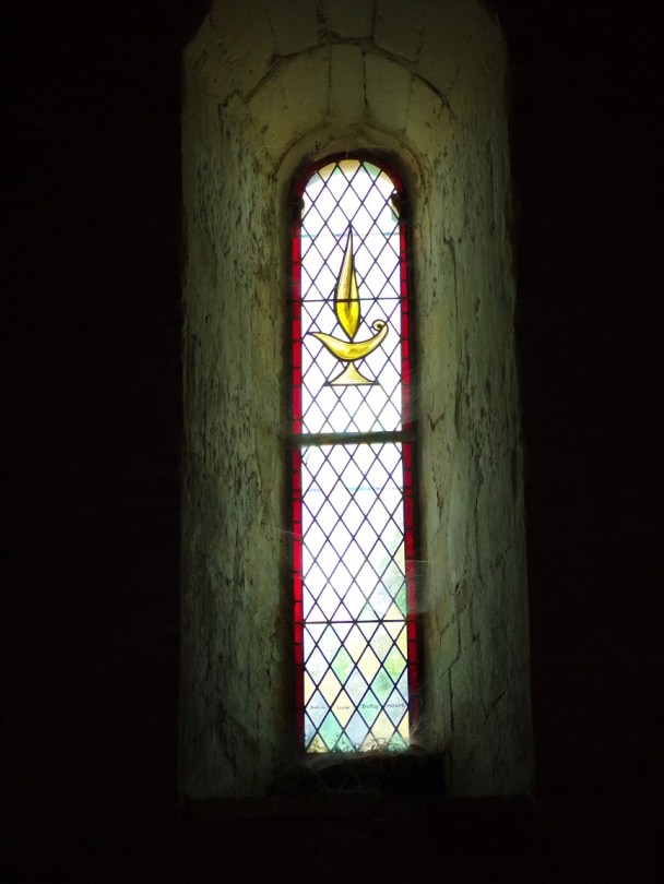 Cierzac - L'église Notre-Dame - Un vitrail (18 juillet 2018)