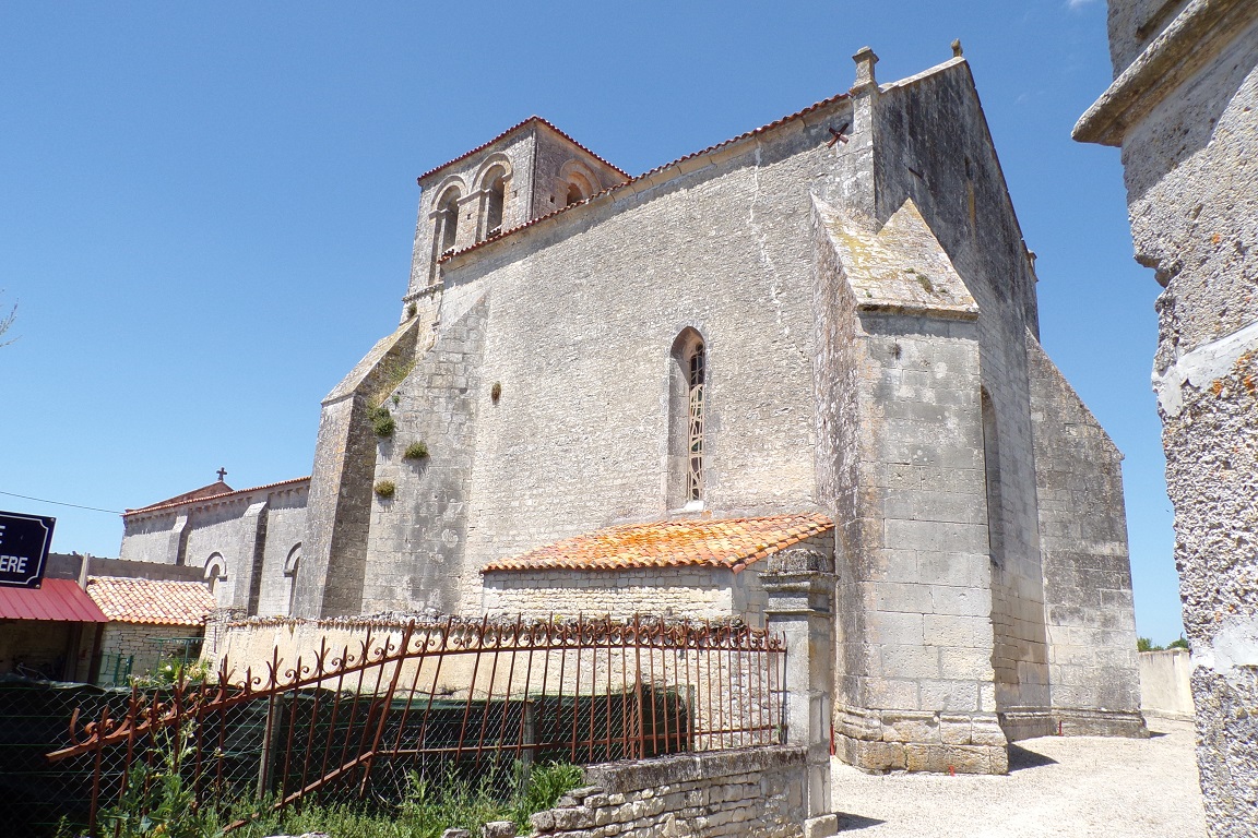 Courbillac - L'église Saint-Aubin (12 juin 2017)