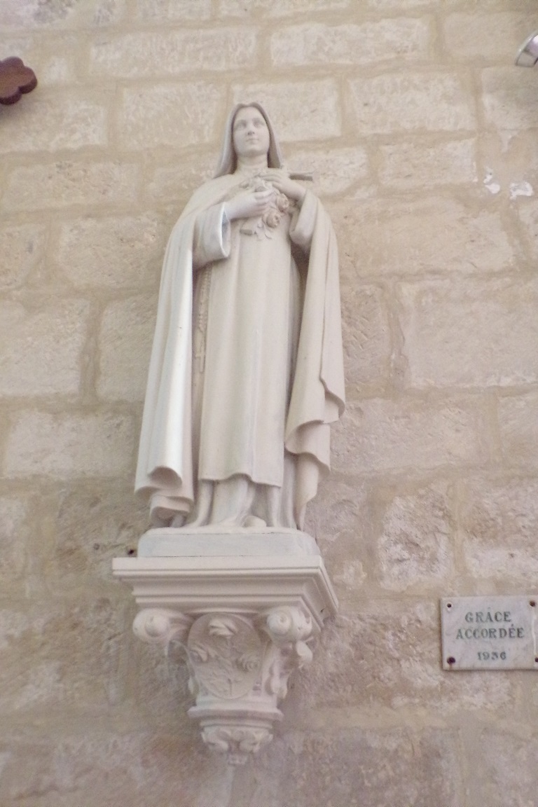 Courbillac - L'église Saint-Aubin - Sainte Thérèse de Lisieux (12 juin 2017)