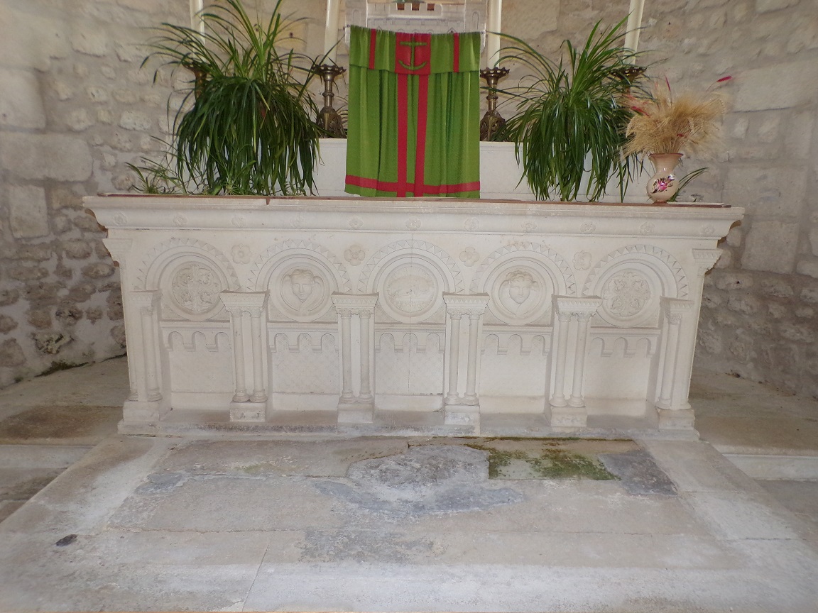 Dompierre-sur Charente - L'église Saint-Blaise - L'abside (8 juin 2018)