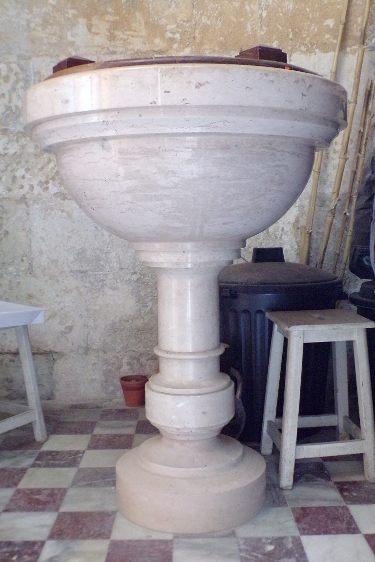 Mérignac - L'église Saint-Pierre - Fonts baptismaux (10 juin 2017)