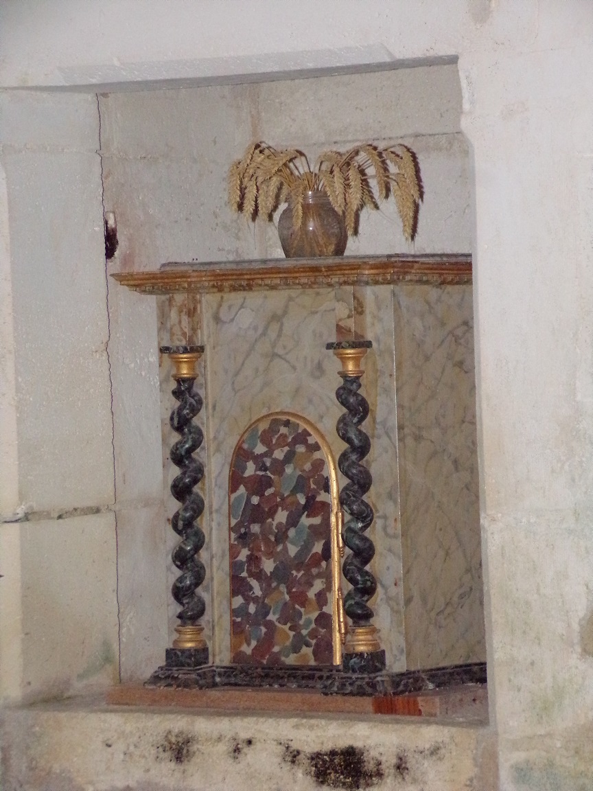 Ambleville - L'église Saint-Pierre - Le tabernacle (21 septembre 2019)