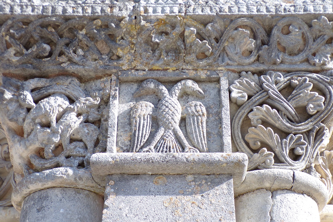 Gensac-la-Pallue - L'église Saint-Martin - Un chapiteau (26 octobre 2017)