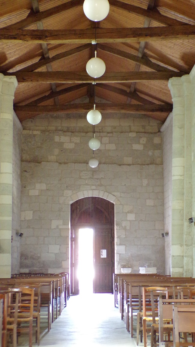 Gimeux - L'église Saint-Germain - Vue de l'autel (5 avril 2018)