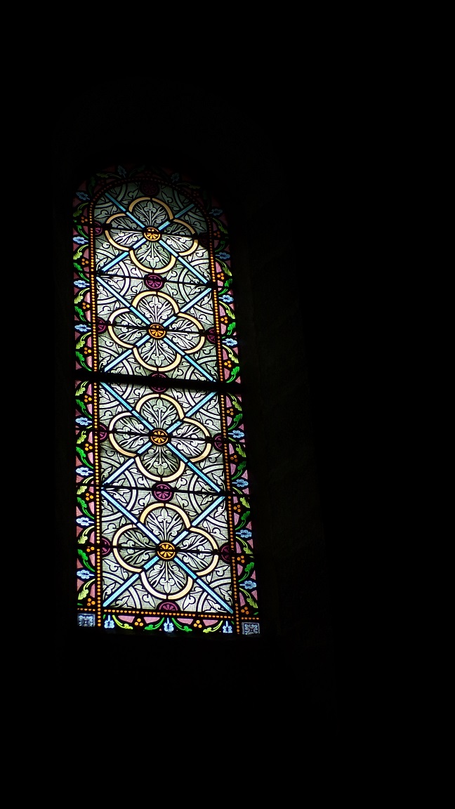 Gimeux - L'église Saint-Germain - Un vitrail (5 avril 2018)