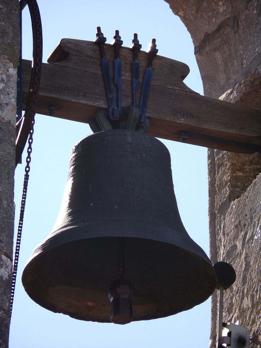 Houlette - L'église Saint Martin - La cloche (19 juillet 2020)