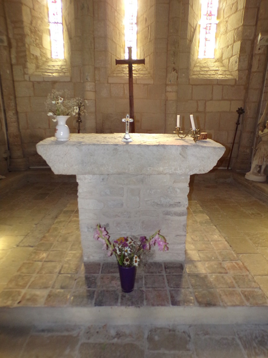 Houlette - L'église Saint Martin - L'autel (19 juillet 2020)