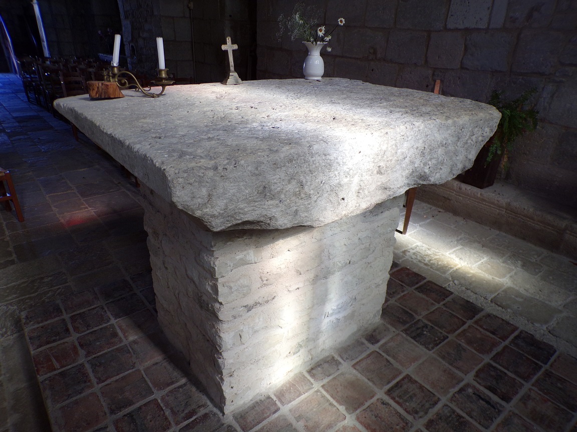 Houlette - L'église Saint Martin - L'autel (19 juillet 2020)