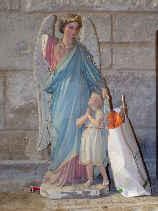 Houlette - L'église Saint Martin - Un ange (19 juillet 2020)