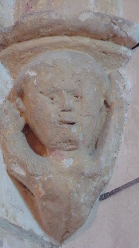 Réparsac - L'église Saint-Pierre - Un modillon (10 avril 2018)