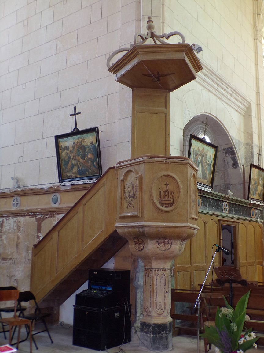 Lonzac - L'église Notre-Dame - La chaire (8 juillet 2018)
