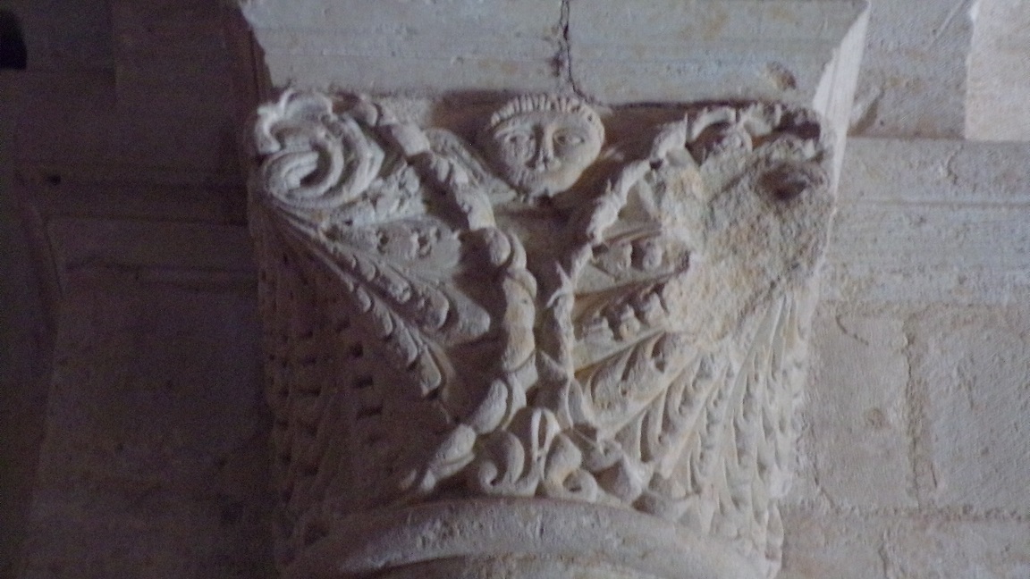 Macqueville - L'église Saint-Etienne - Un modillon (27 avril 2018)