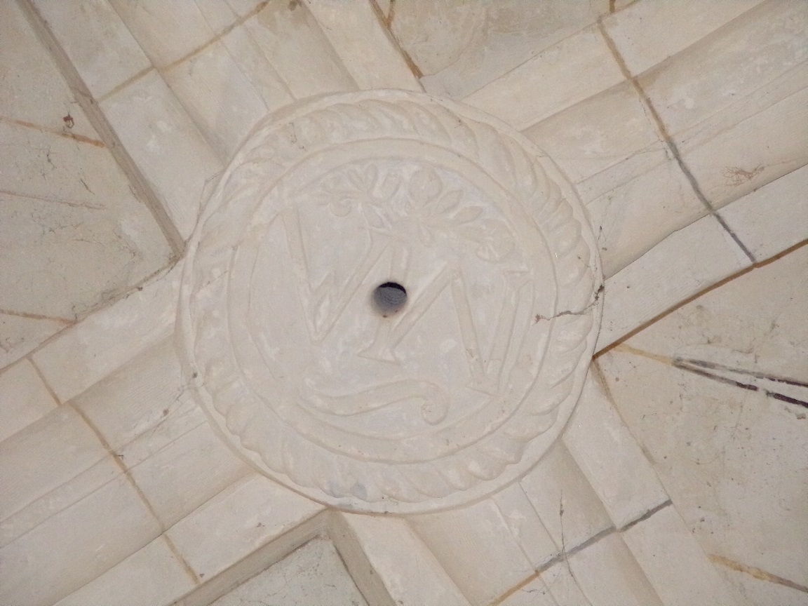 Mareuil - L'église Notre-Dame - Une clef de voûte (21 août 2018)