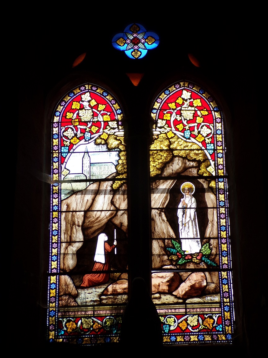 Neuvicq-le-Château - L'église Saint-Martin - Les vitraux 'Auxilium pecca torum salus infirmorum' (16 septembre 2018)