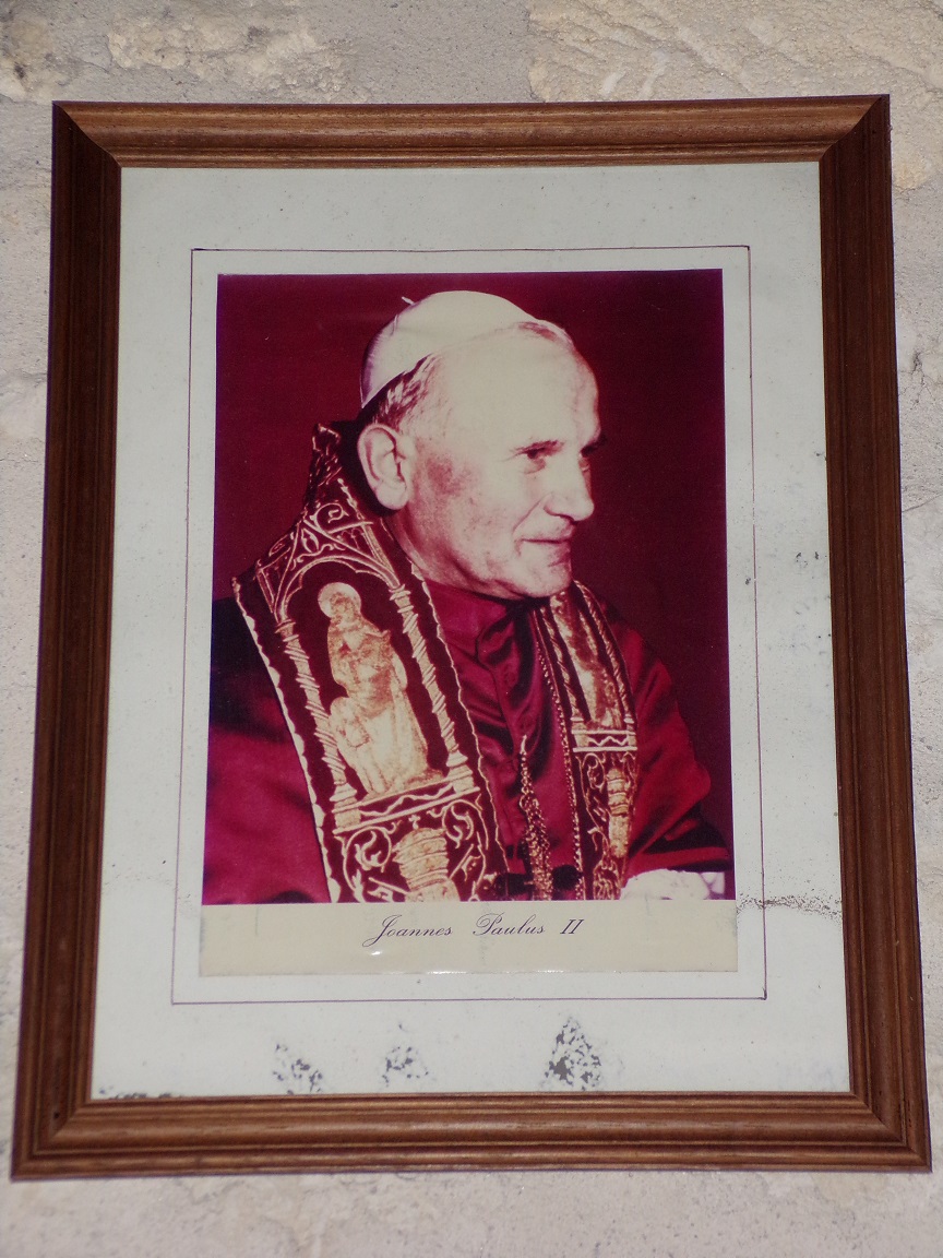 Salignac-sur-Charente - L'église Saint-Louis - Photo de Jean-Paul II (27 juin 2018)