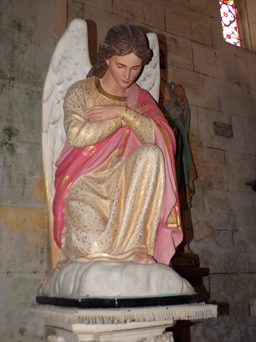 Verrières - L'église Saint-Palais - Un ange (7 mai 2018)