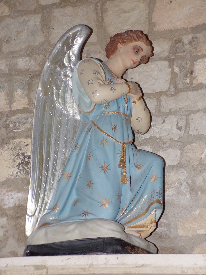 Verrières - L'église Saint-Palais - Un ange (7 mai 2018)