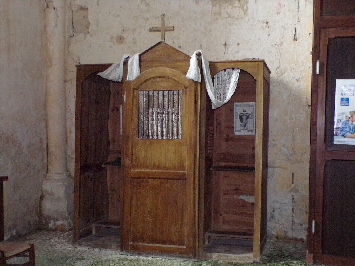 Verrières - L'église Saint-Palais - Le confessionnal (7 mai 2018)